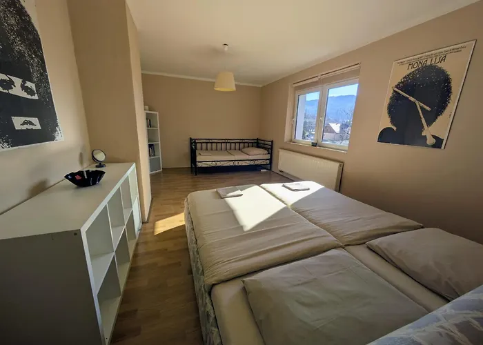 Cozy And Spacious In A Calm, Authentic Pansiyon Pisecna (Jesenik)